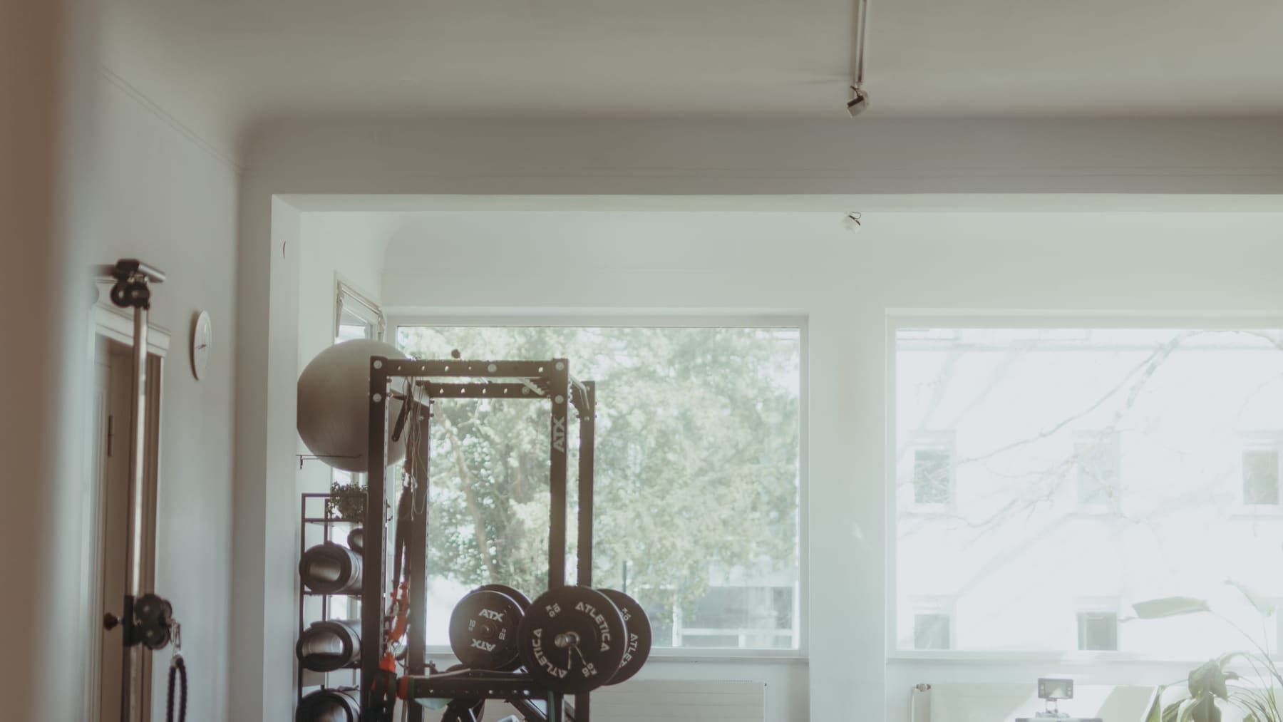 Trainingsbereich der Praxis mit Geräten